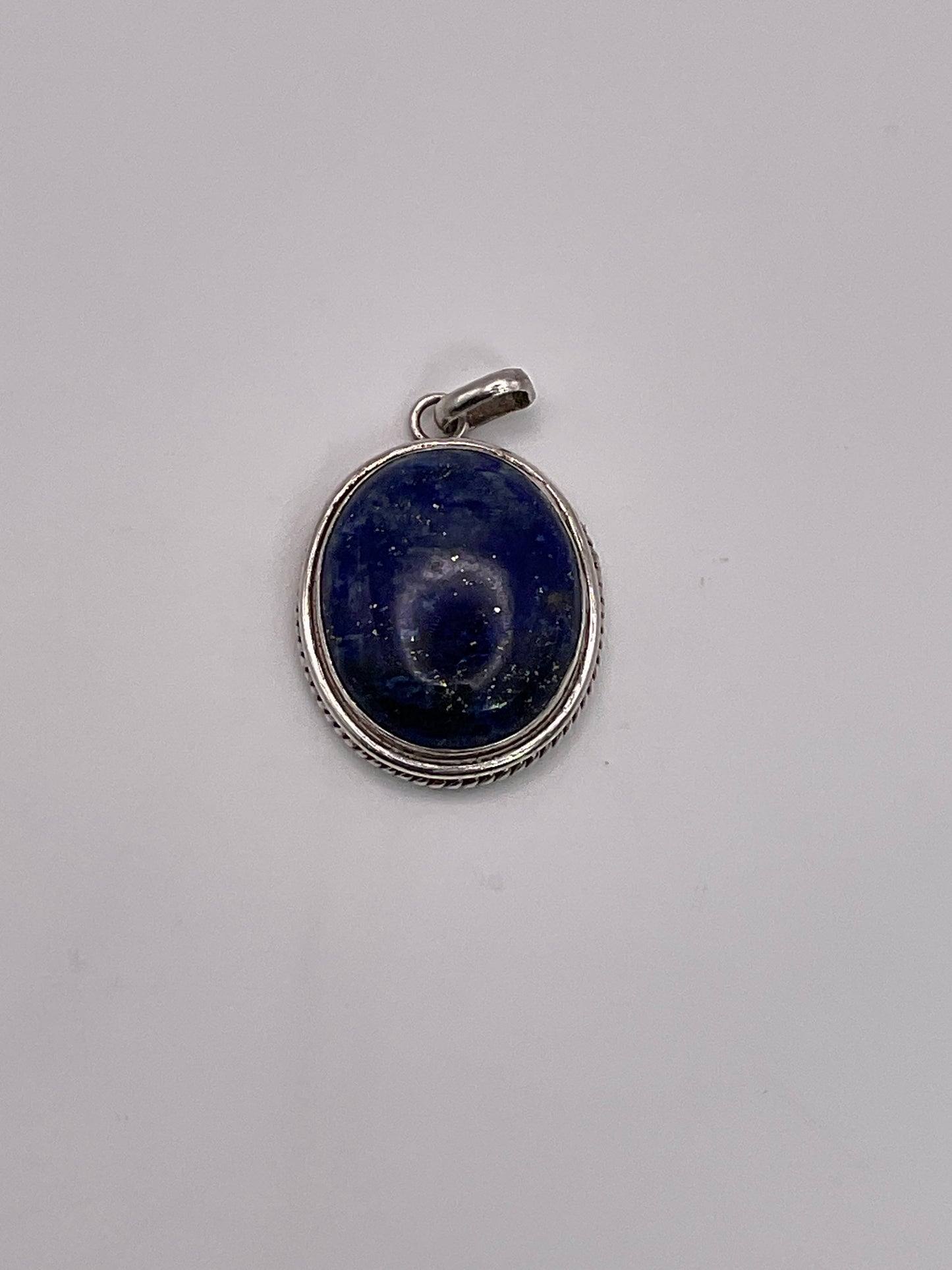 15.4g .925 Oval Pendant 1"