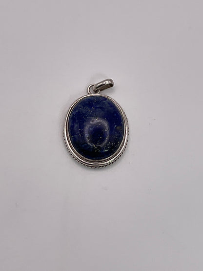 15.4g .925 Oval Pendant 1"