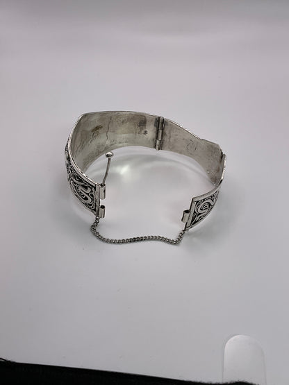 41.7g .925 Sterling Hinge Bracelet