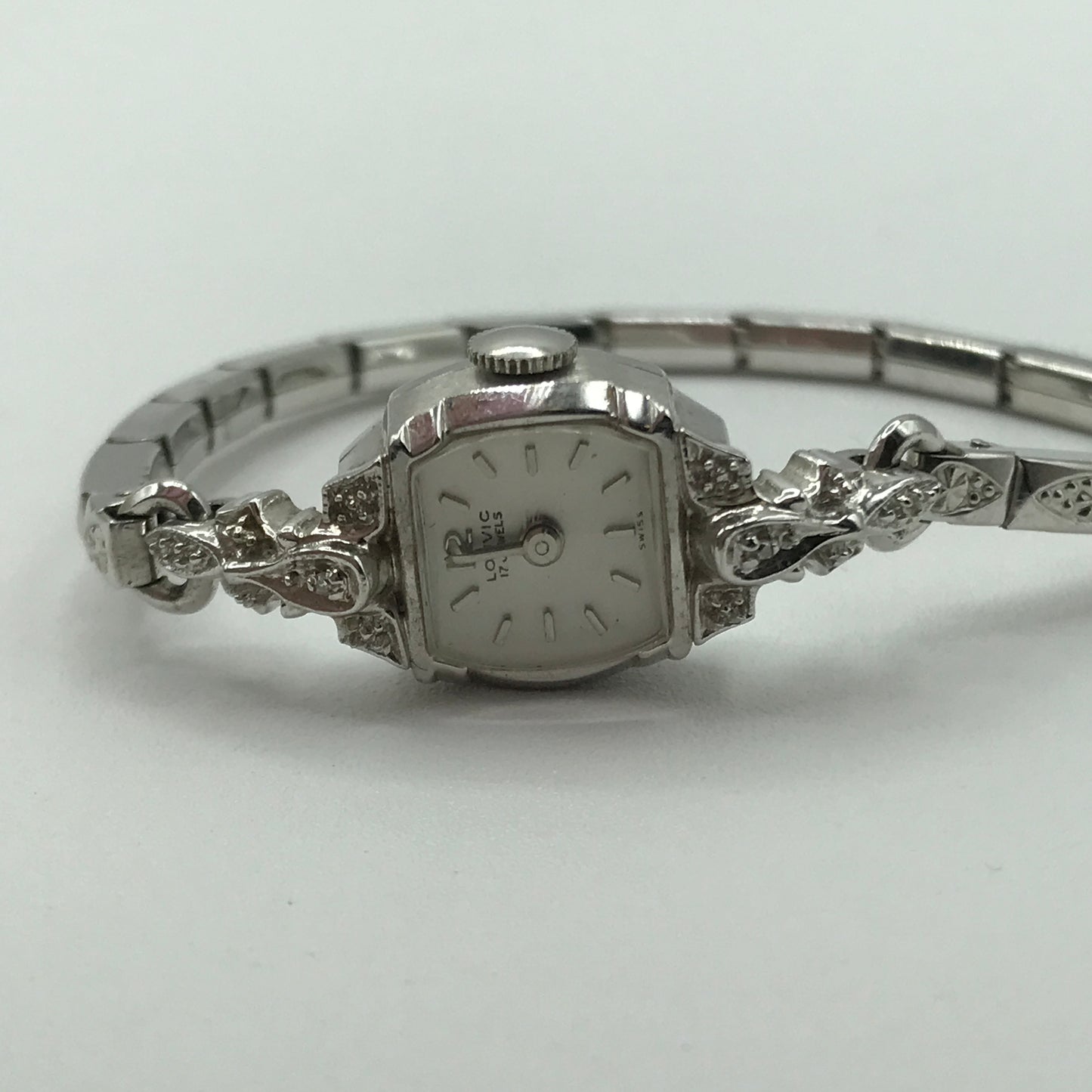 14.8g 14k White Gold Ladies LOUVIC watch