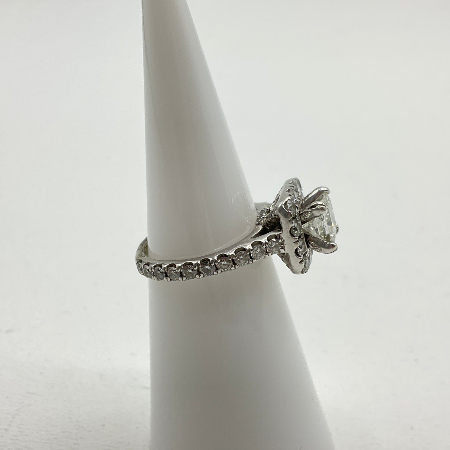 5.1g 14k White Gold Engagement Ring NEIL LANE Size 4.5