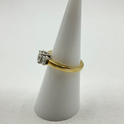 4.3g 14k Yellow Gold Diamond Ring Size 6