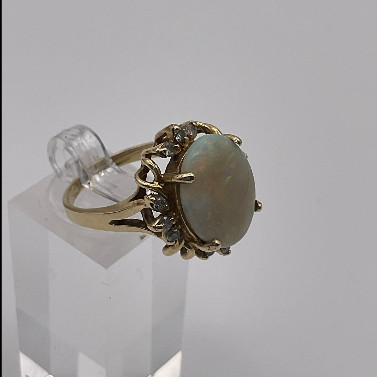 6.7g 14k Yellow Gold Ring Opal Size 7.5