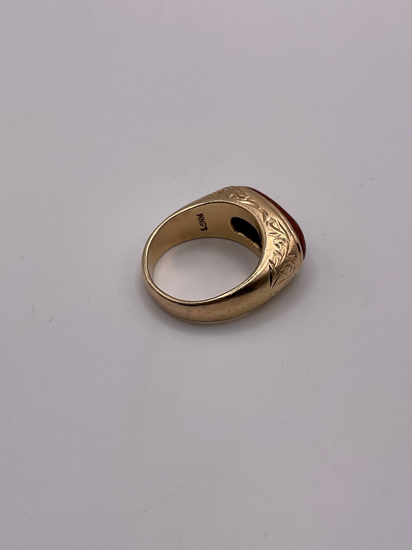 7.7g 14k Yellow Gold Ring MINGS Size 8.5