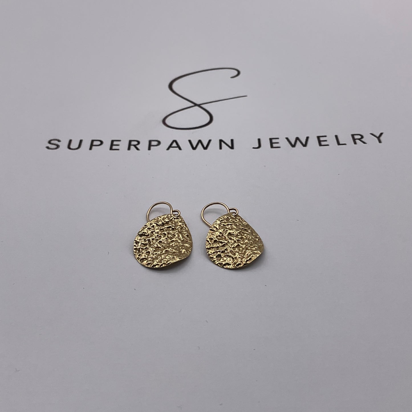 1.4g 14K Yellow Gold Dangle Earrings