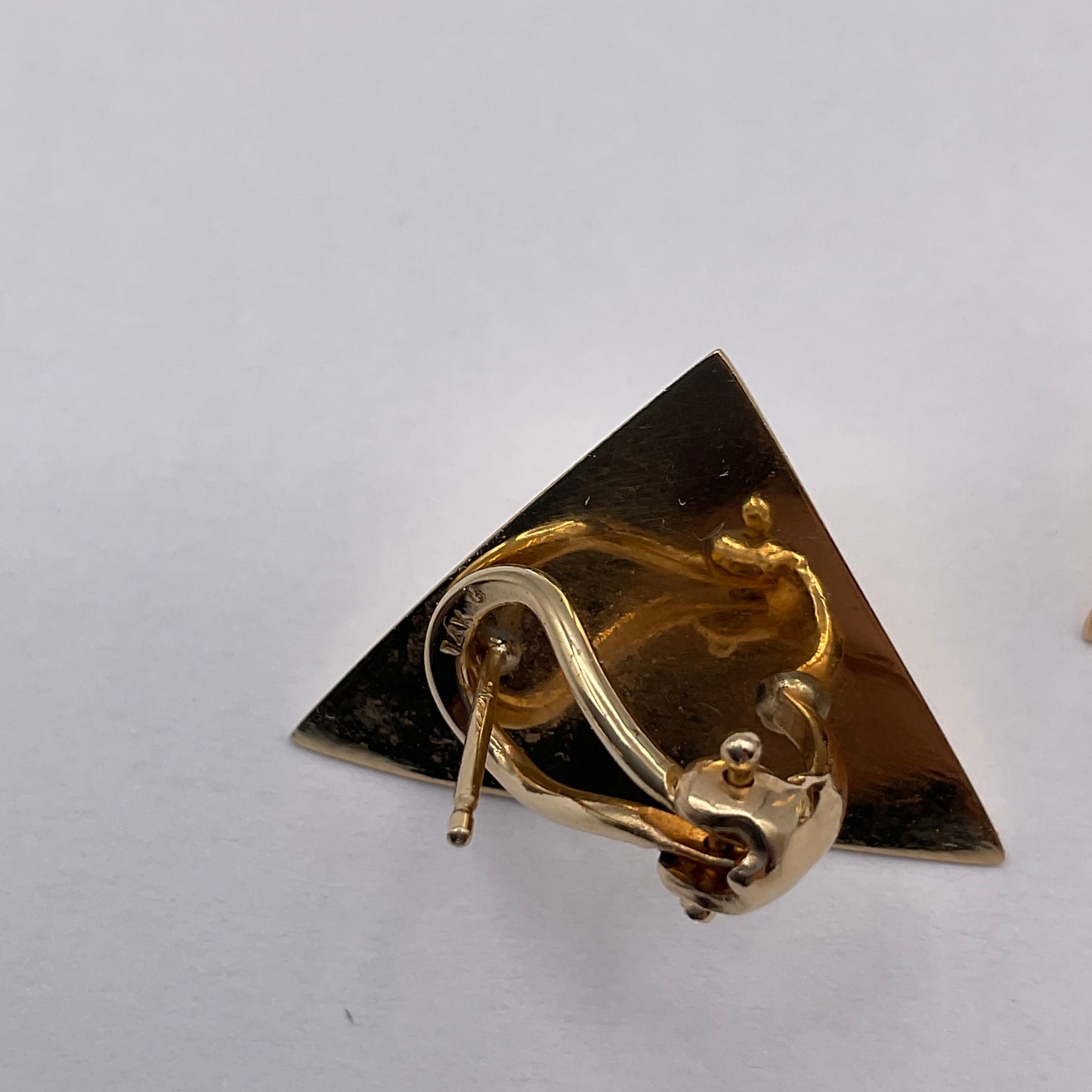 6.6g 14K Yellow Gold Geometric Triangle Earrings