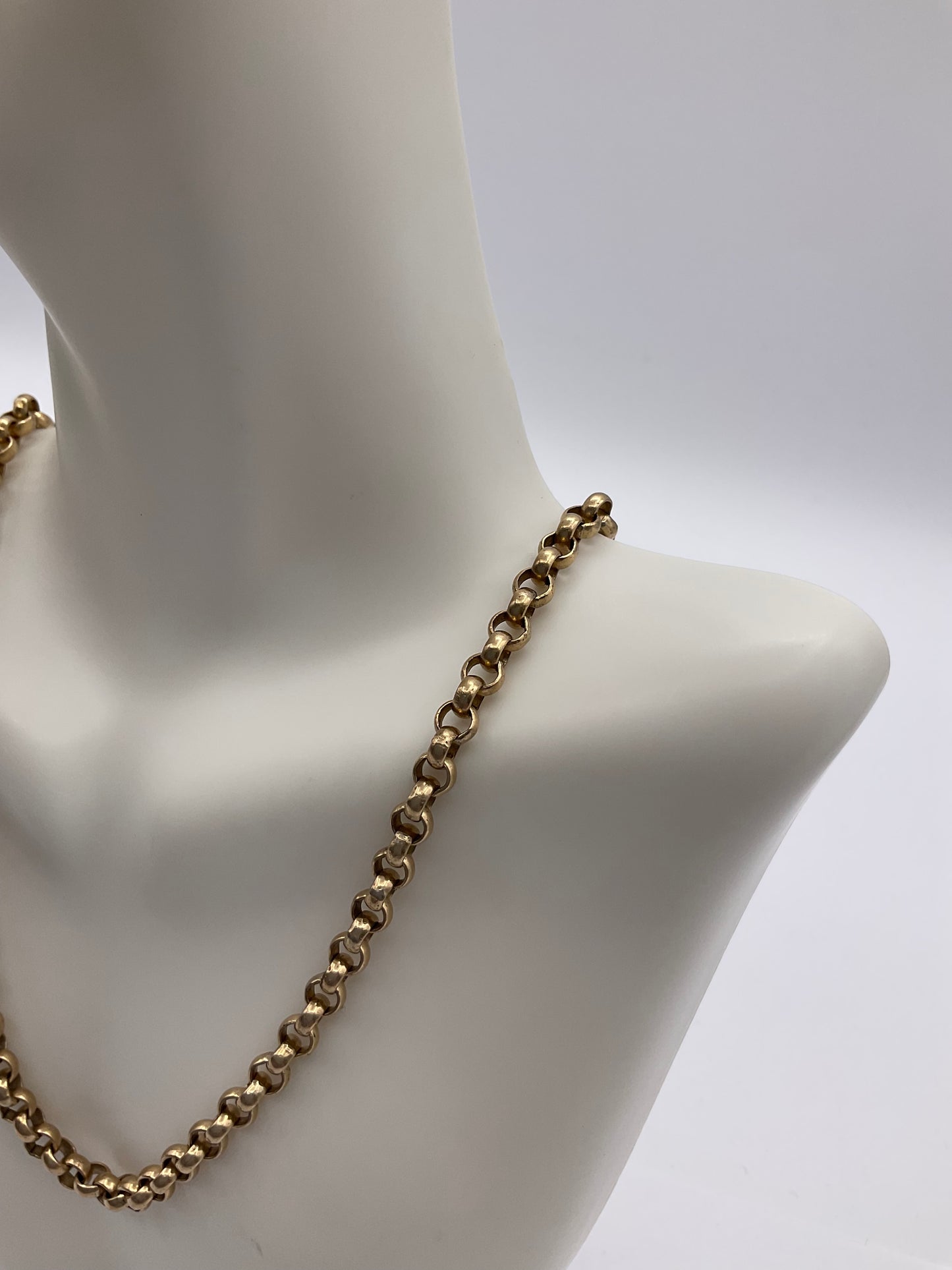 31.1g 10K Yellow Gold Rolo Link Chain