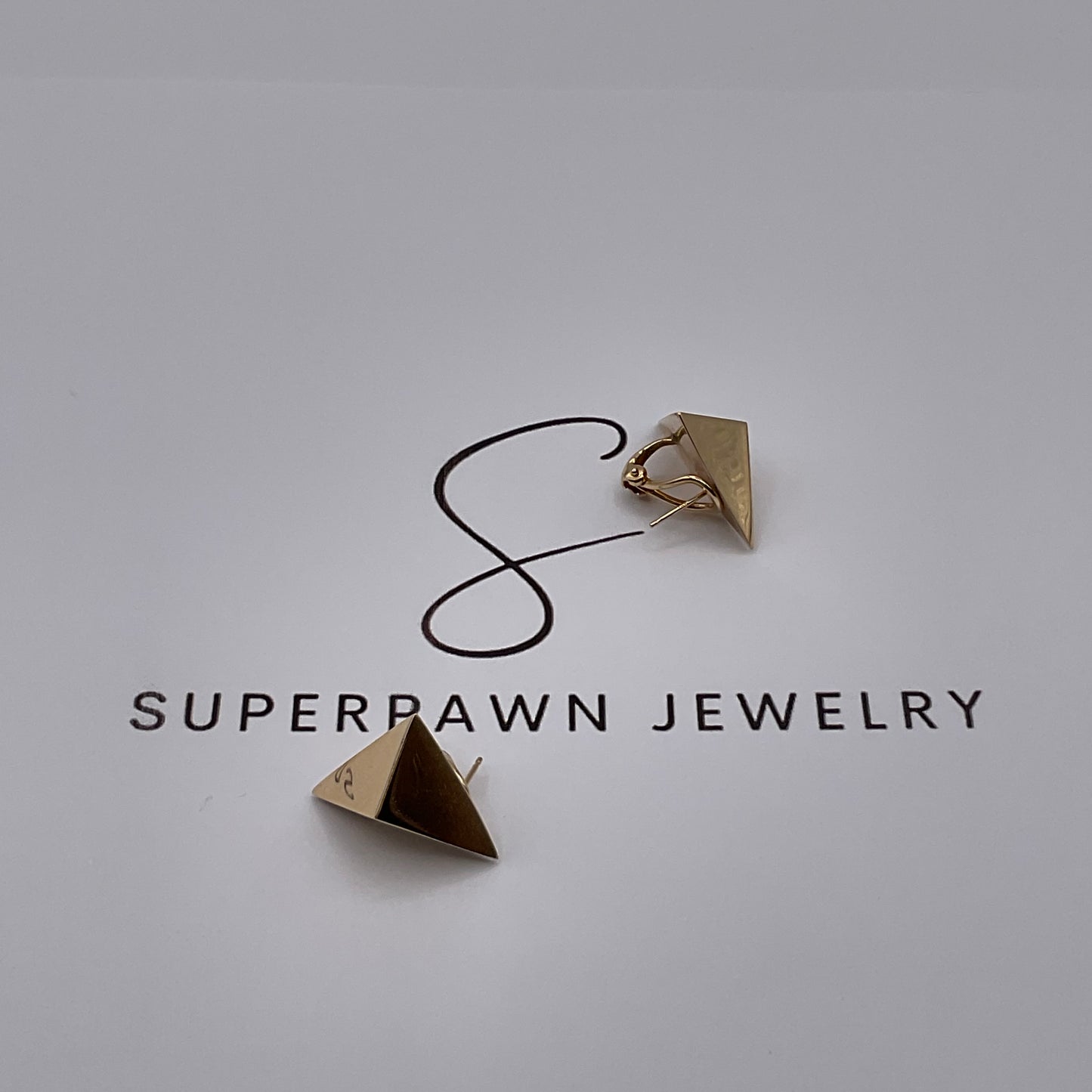 6.6g 14K Yellow Gold Geometric Triangle Earrings