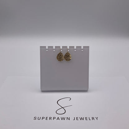 1.4g 14K Yellow Gold Dangle Earrings