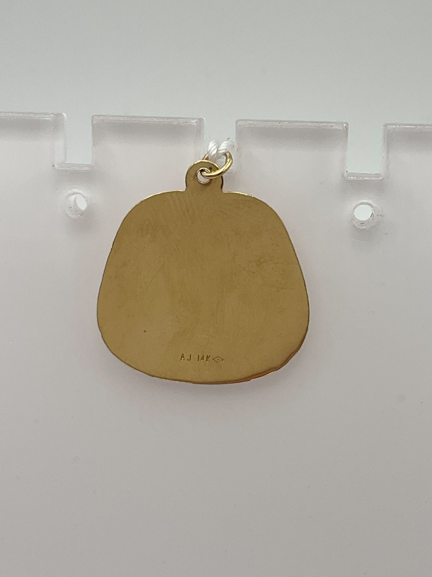 14k Yellow Gold  Pendant 1.2g Leo