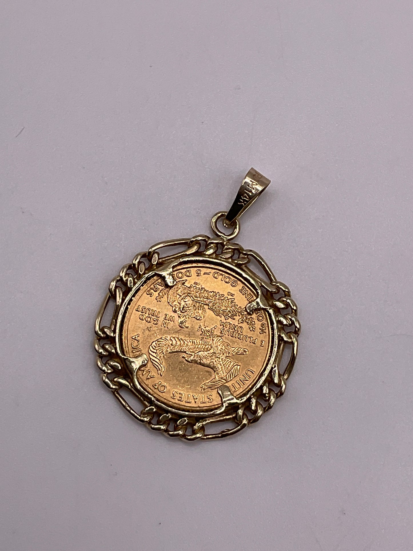 5.7g 14k/.999 Coin Pendant