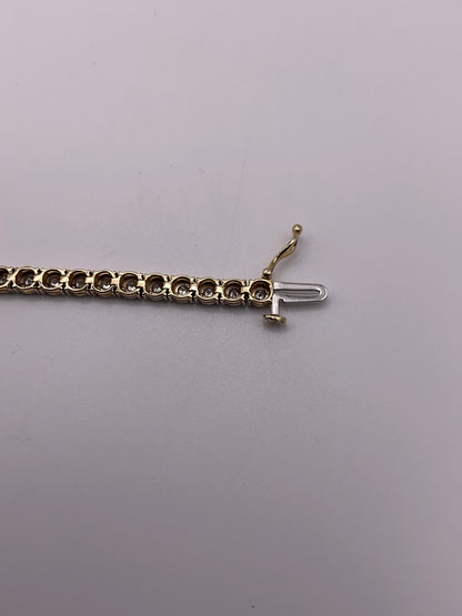 6.8g 10k Yellow Gold Tennis Bracelet 7"