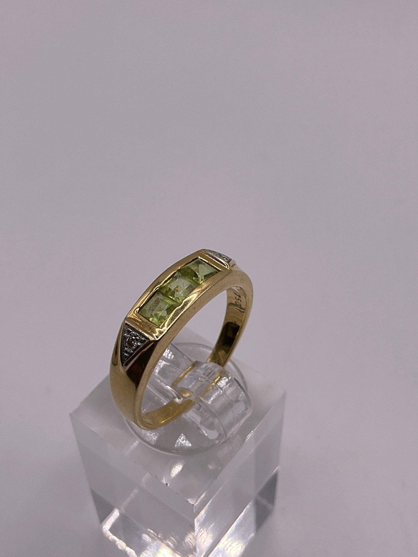 4.0g 18k Yellow Gold Ring Size 7.5