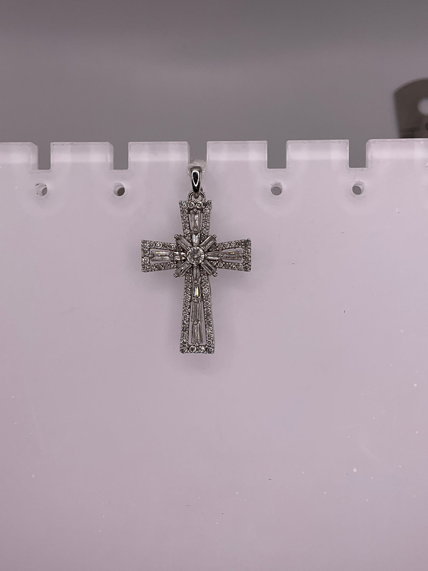 3.4g 10k White Gold Diamond Cross