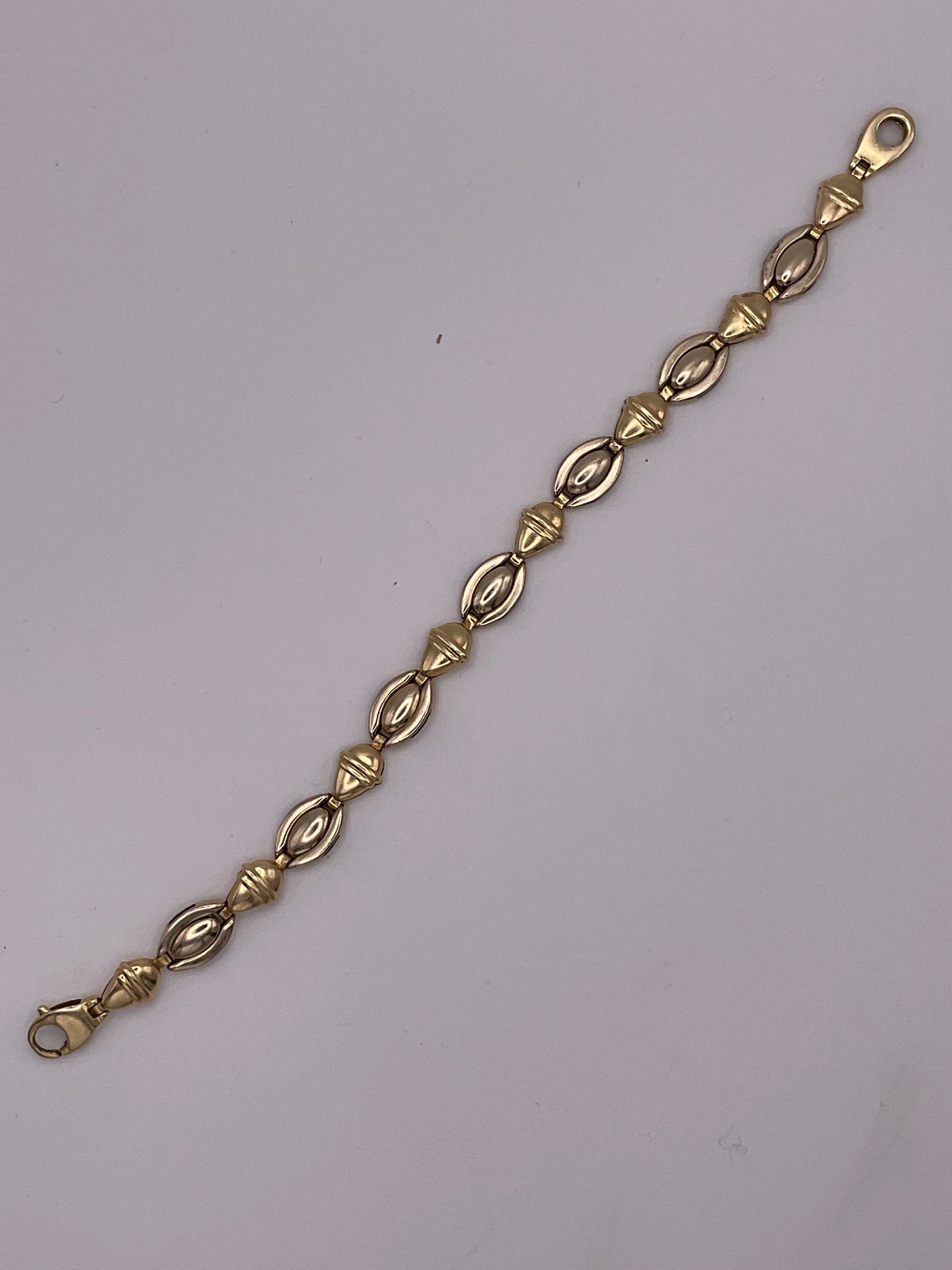 13.1g 14k Yellow Gold Bracelet, 7.25in, 8mm Oval