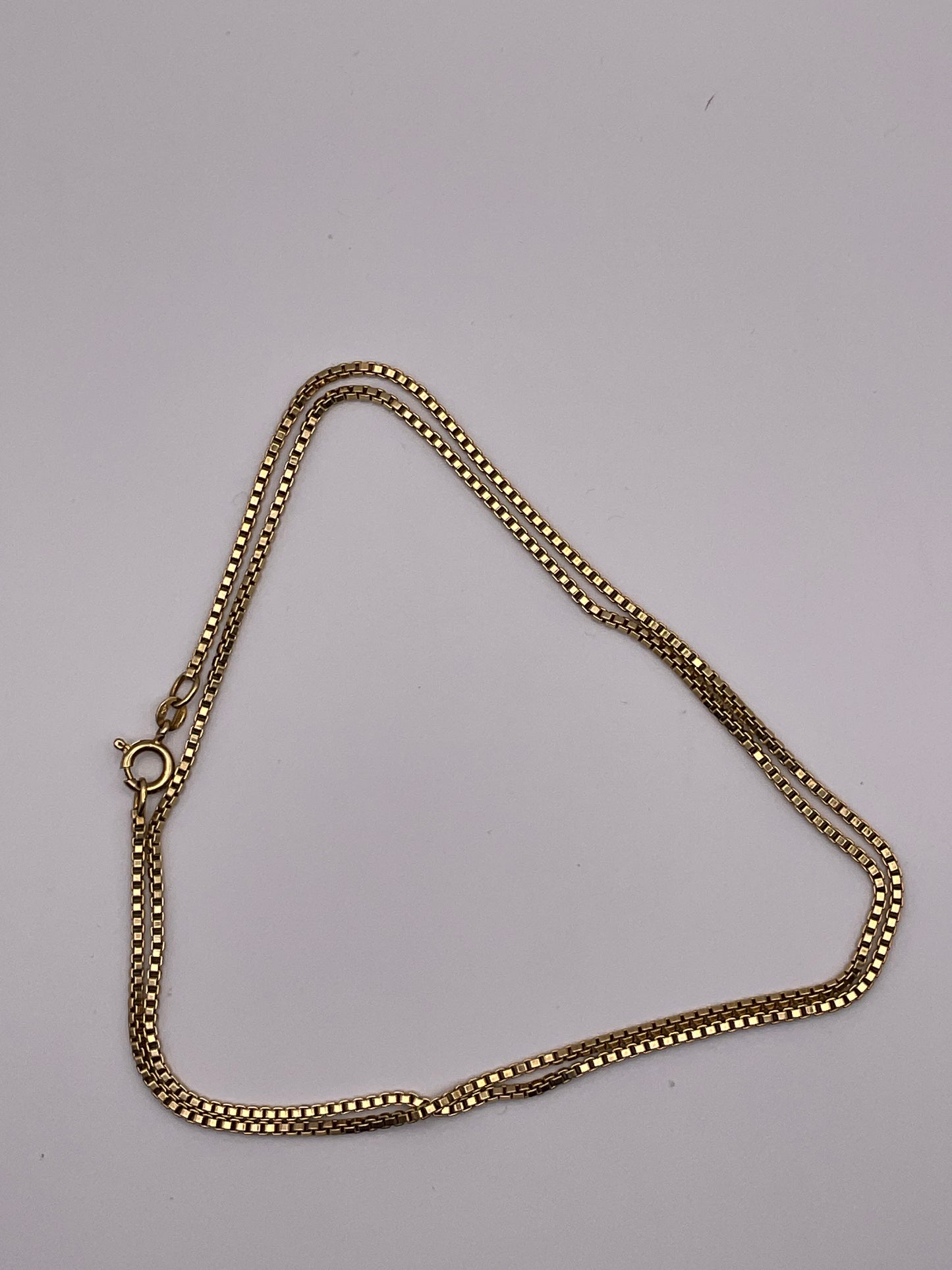 15.5g 18k Yellow Gold Chain 24in, 2mm Box Link