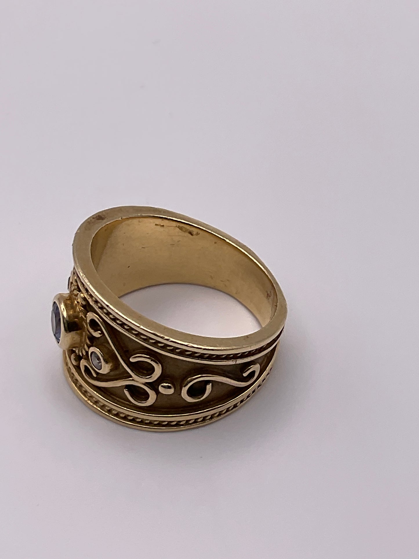 8.5g 14k Yellow Gold Ring Size 7