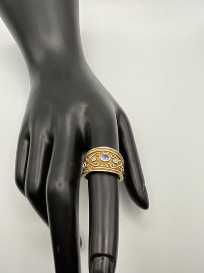 8.5g 14k Yellow Gold Ring Size 7