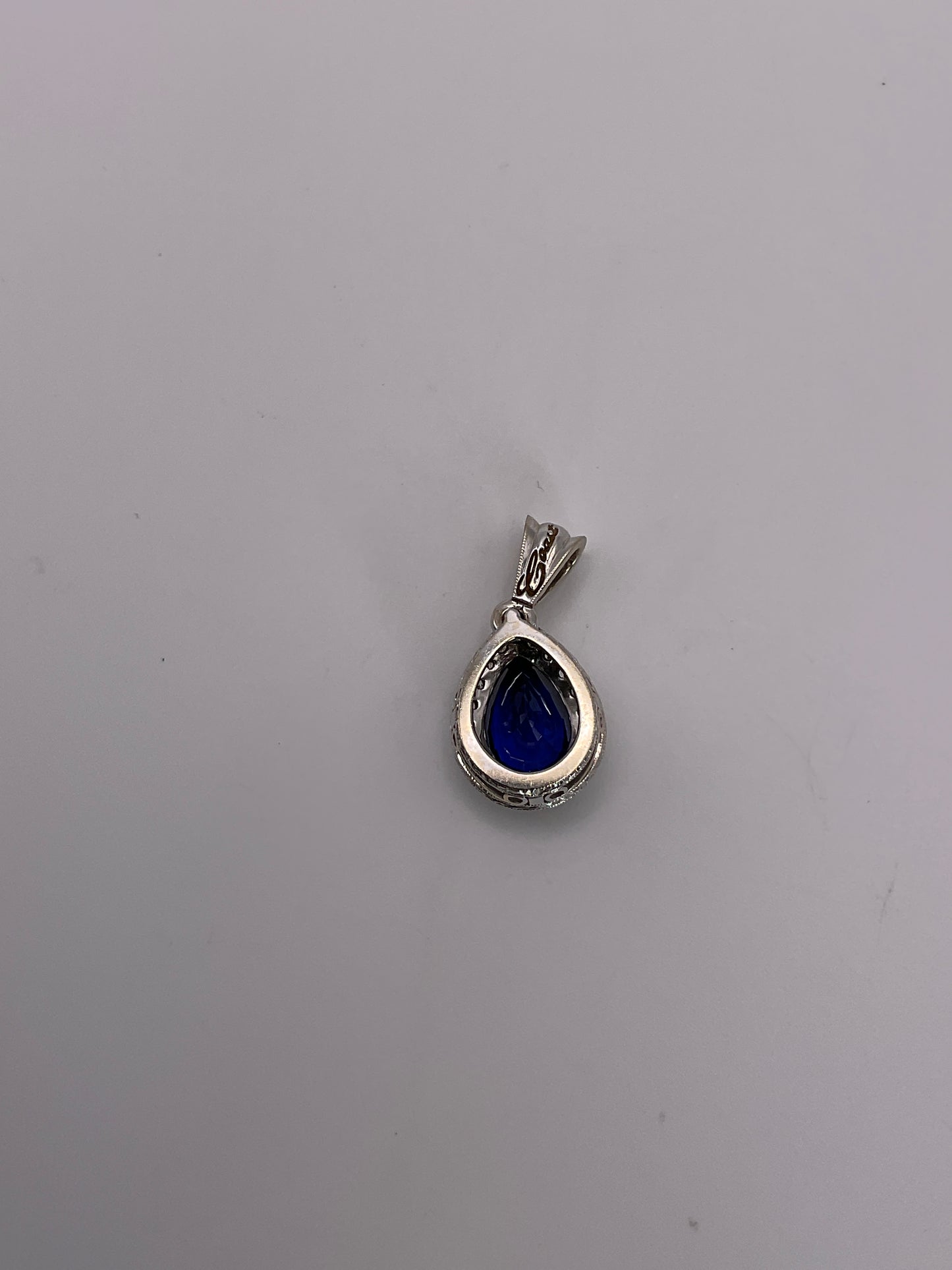 3.6g 18k WG COAST Sapphire/Diamond Pendant