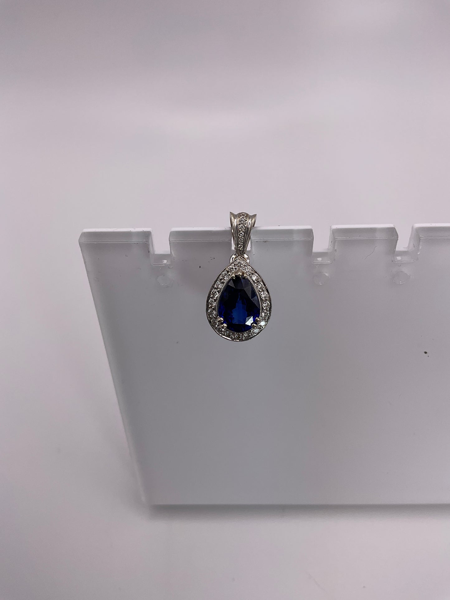 3.6g 18k WG COAST Sapphire/Diamond Pendant