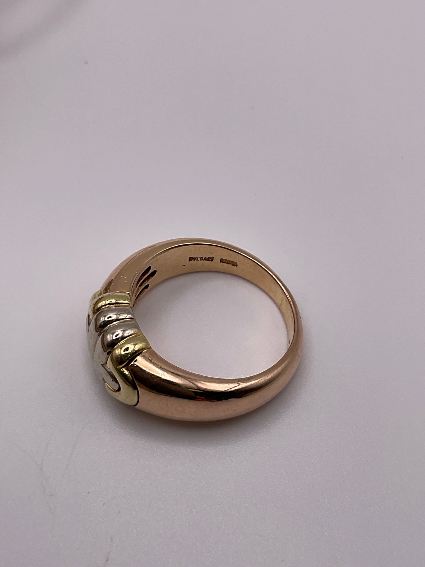 8.1g 18k Tri-Color BVLGARI Parentesi Ring Size 5.25