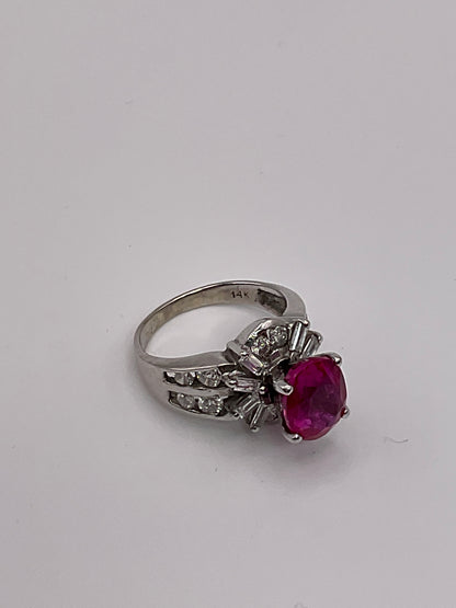 5.8g 14k WG Pink Gemstone/Diamond Ring Size 6