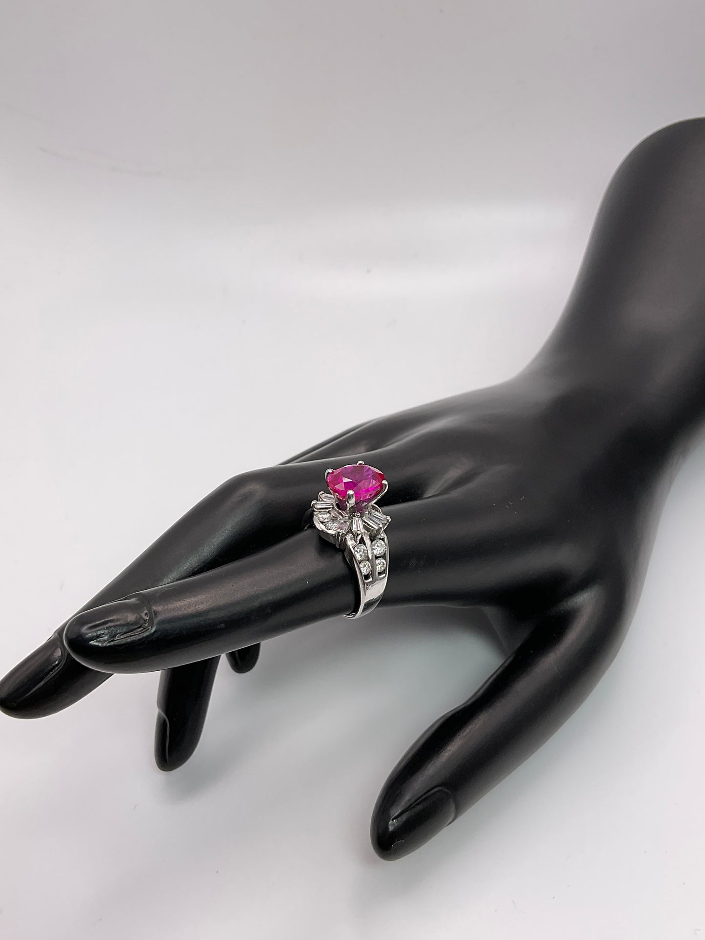 5.8g 14k WG Pink Gemstone/Diamond Ring Size 6