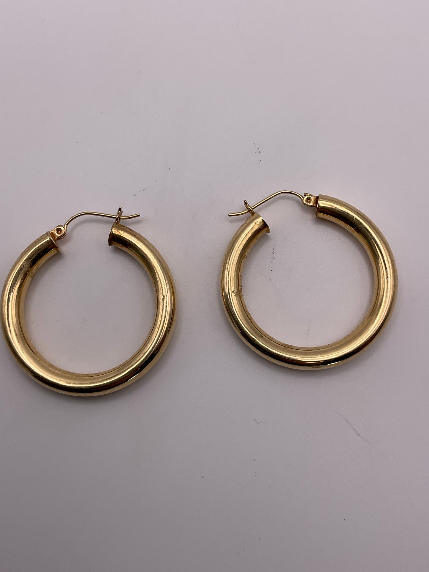 5.1g 14k YG Earrings Hoops