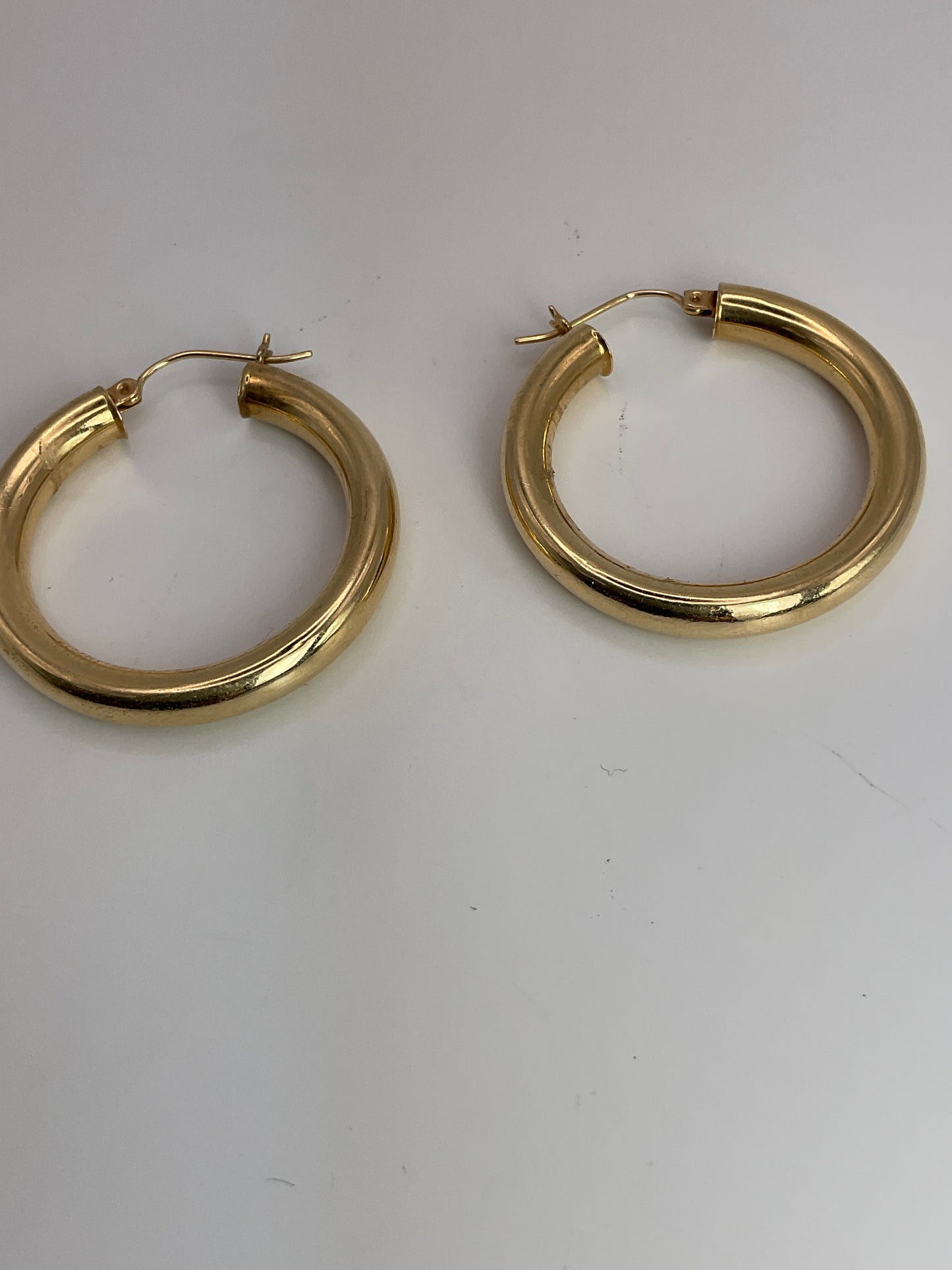 5.1g 14k YG Earrings Hoops