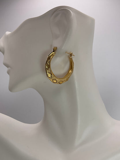 2.6g 14k YG Earrings Hoops