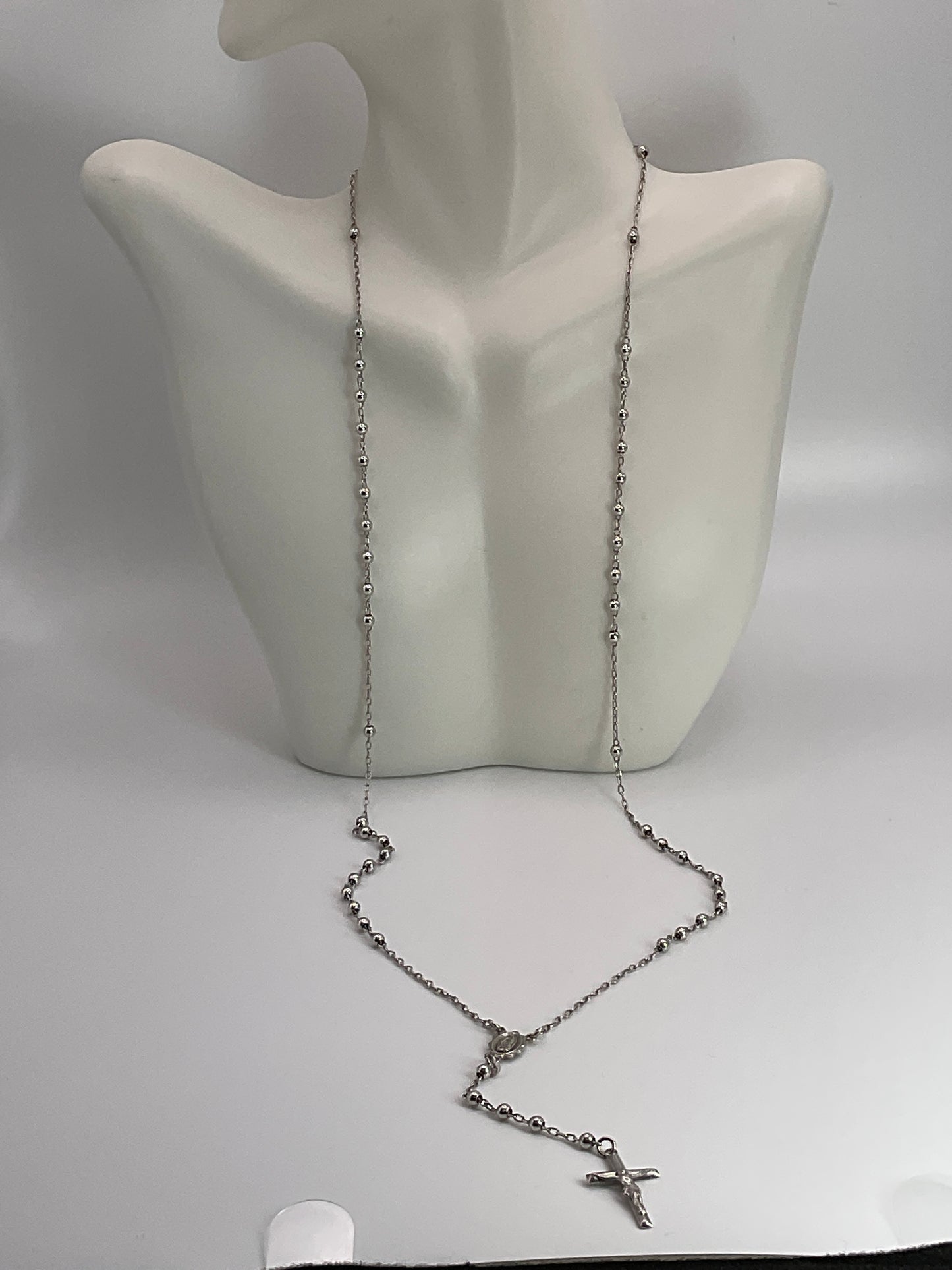 7.7g 10k WG Rosary Necklace 30"