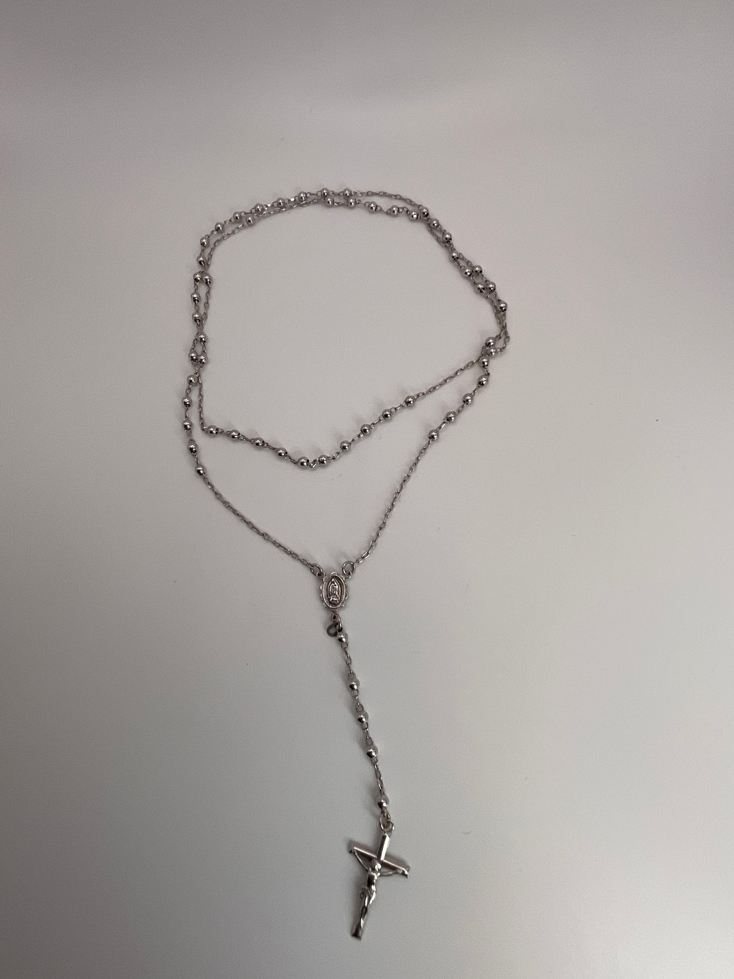 7.7g 10k WG Rosary Necklace 30"