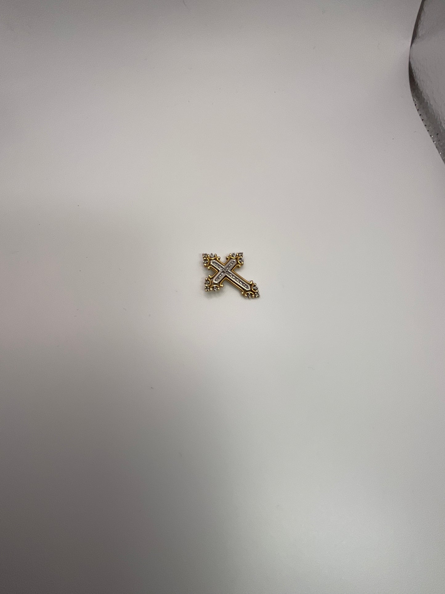 3.7g 14k Two Toned Diamond Cross Pendant