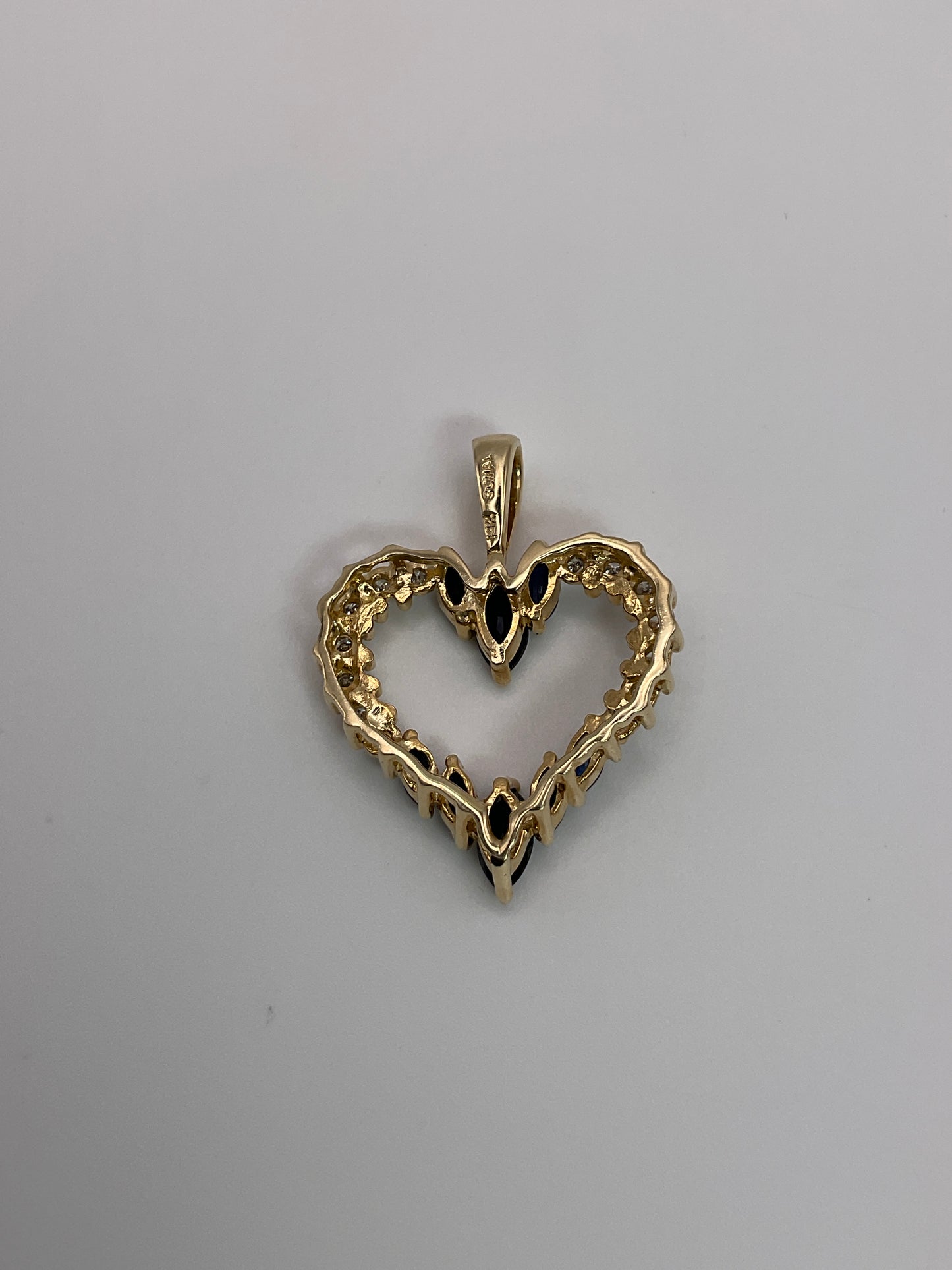 3.1 14kt YG Diamond Heart Pendant