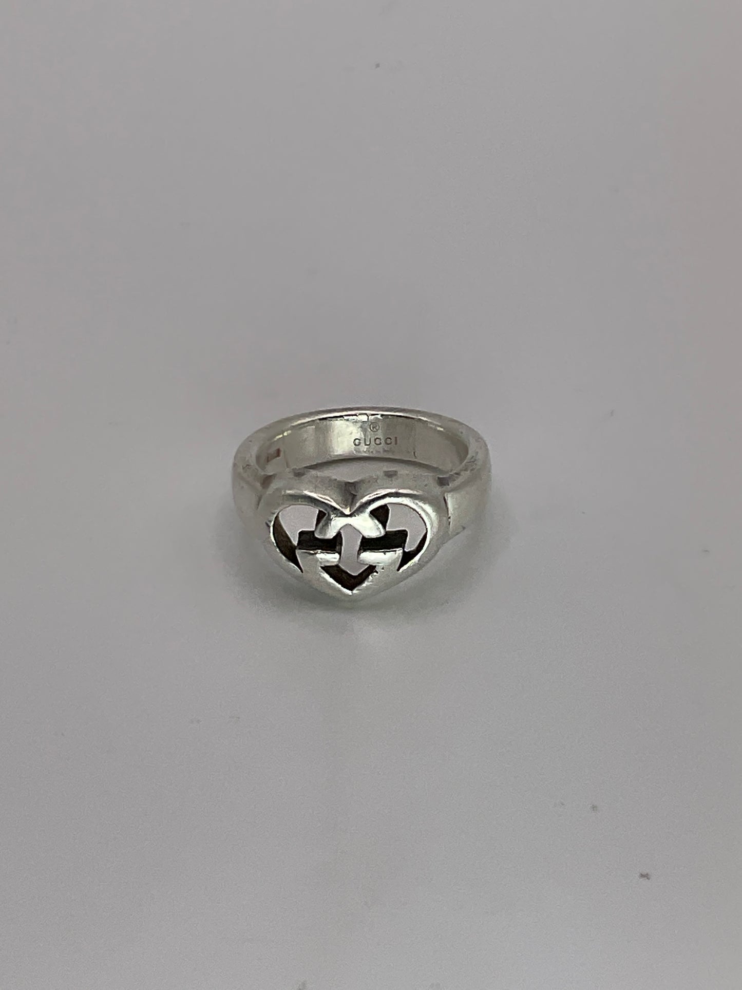 6.6g .925 GUCCI Love Britt Interlocking Heart Ring Size 6