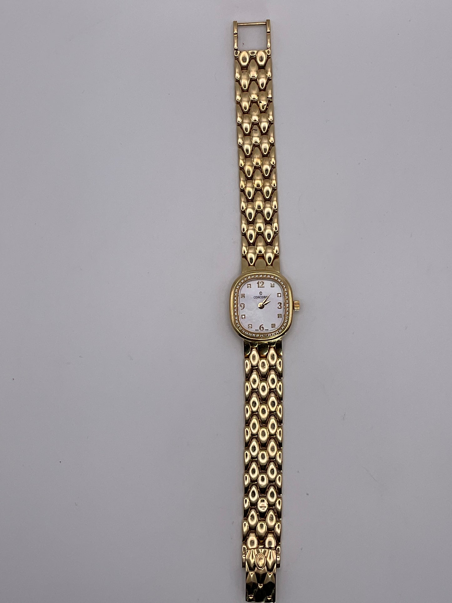 35.5g 14k YG Concord Watch Mother of Pearl/ Diamond Dial