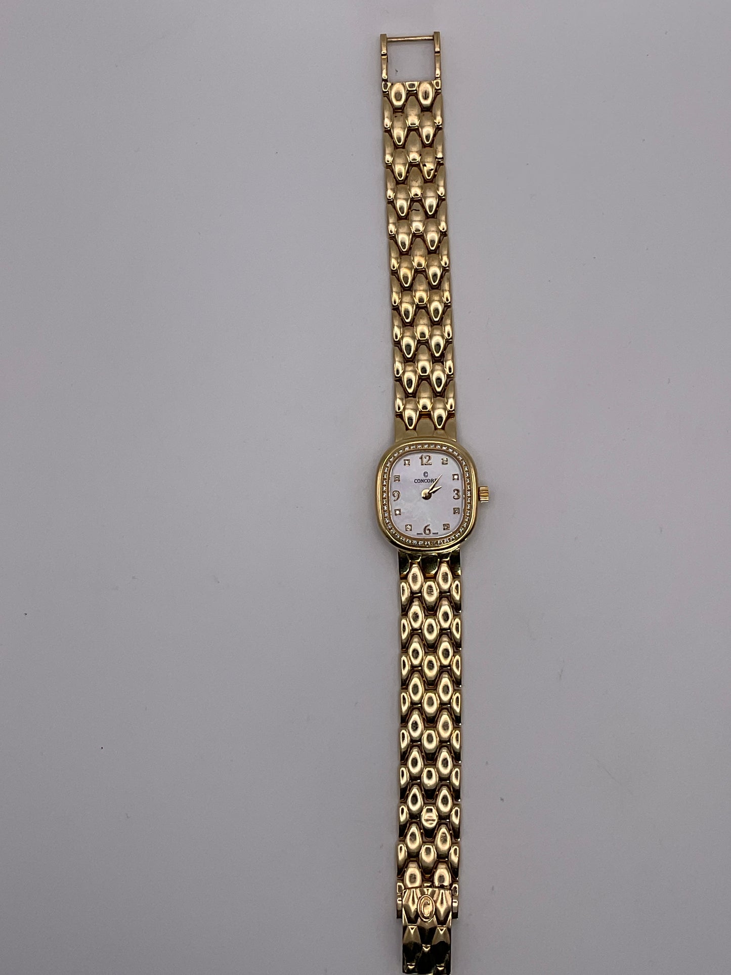 35.5g 14k YG Concord Watch Mother of Pearl/ Diamond Dial